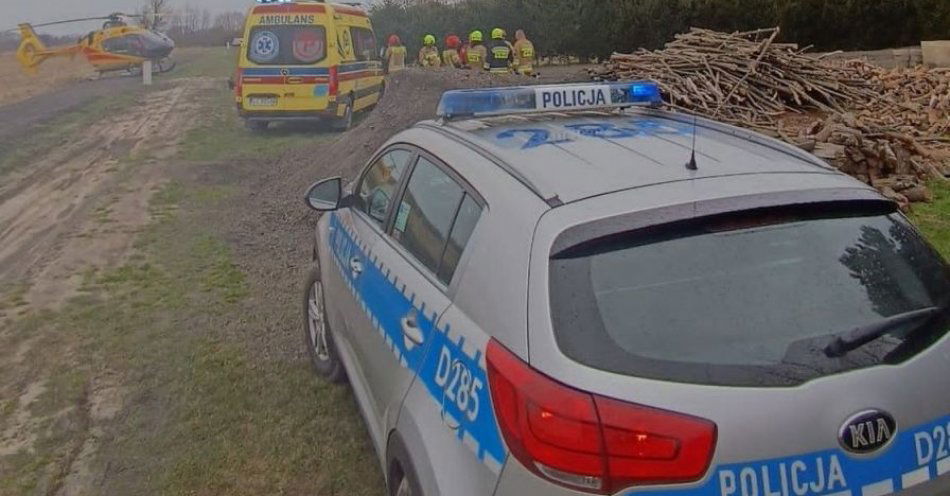 zdjęcie: Nieszczęśliwy wypadek przy cięciu drzewa / fot. KPP Włodawa
