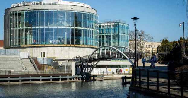 Rozbudowa Opery Nova na finiszu