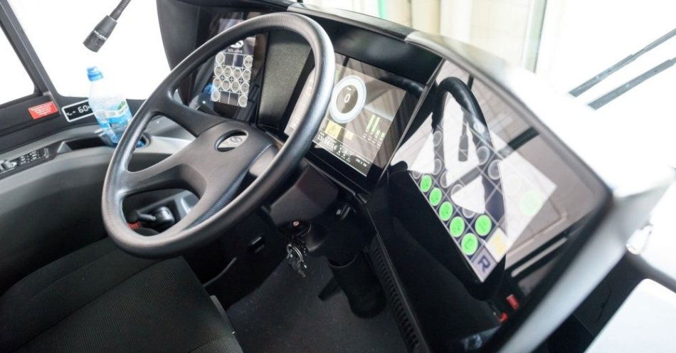 zdjęcie: Krakowskie MPK wybrało firmę Solaris Bus & Coach na dostawcę pięciu autobusów elektrycznych / fot. PAP