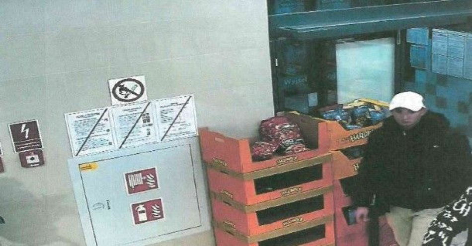 zdjęcie: Policja szuka mężczyzny podejrzanego o kradzież rozbójniczą / fot. KMP w Gdyni