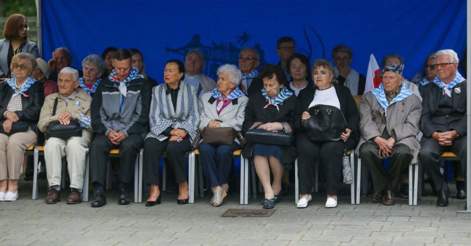 zdjęcie: W Miejscu Pamięci Auschwitz uczczono rocznicę pierwszej deportacji Polaków / fot. PAP