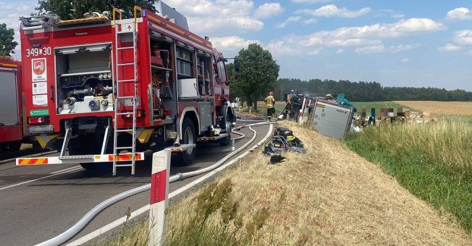 zdjęcie: Zderzył się z jadącym z przeciwka autem / fot. KMP Biała Podlaska