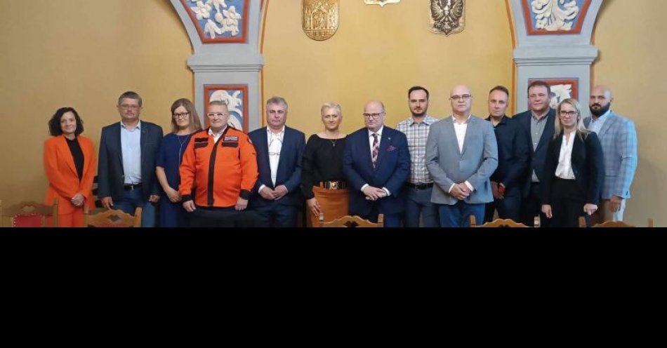 zdjęcie: Podziękowania dla ratowników medycznych / fot. UM Grudziądz