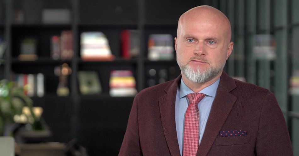zdjęcie: Po debacie prezydenckiej wzrosło zainteresowanie woreczkami nikotynowymi. Niesłusznie mylone są z nielegalnymi w Polsce snusami / fot. Newseria - dr Krzysztof Łanda, ekspert ds. zdrowia publicznego, były wiceminister zdrowia, założyciel Fundacji Watch Health Care