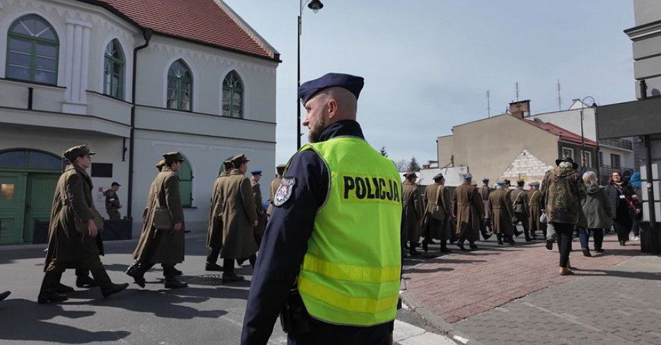 zdjęcie: Wolsztyn uczcił pamięć ofiar zbrodni katyńskiej / fot. KPP Wolsztyn