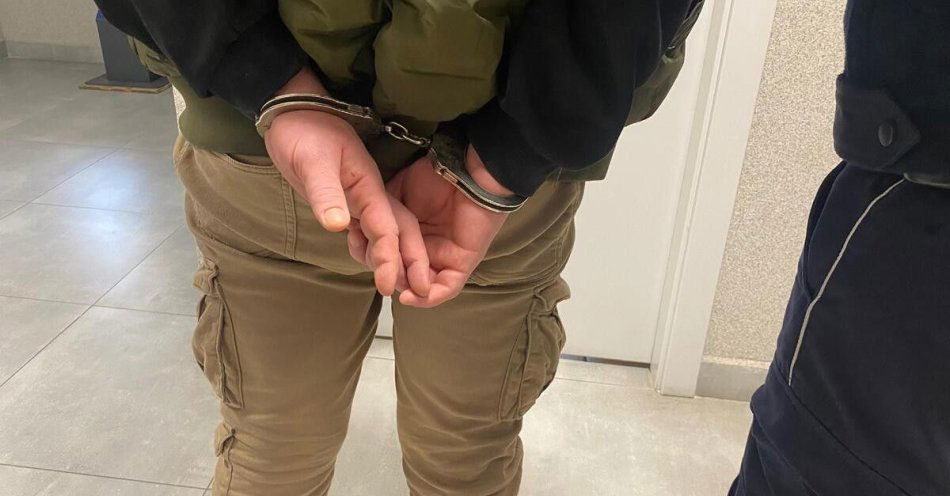 zdjęcie: Trzech poszukiwanych zatrzymanych w Zambrowie / fot. KPP Zambrów