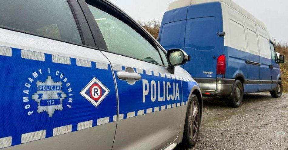 zdjęcie: Truck i Bus w Jeleniej Górze: 61 kontroli i 12 zatrzymanych dowodów / fot. KMP w Jeleniej Górze