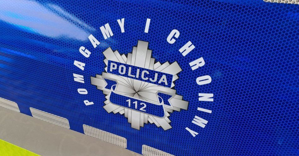 zdjęcie: Mieszkanka Dęblina pomogła seniorowi po upadku na chodniku / fot. KPP Ryki