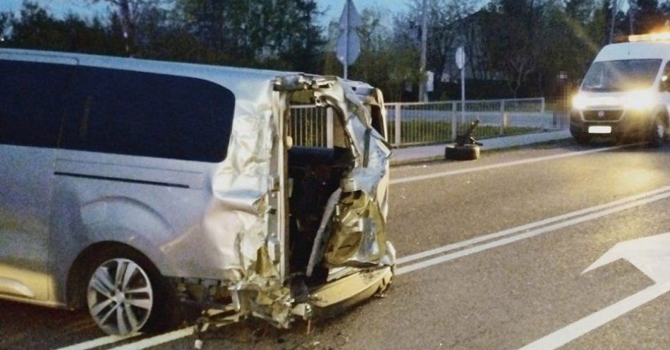 zdjęcie: Niebezpieczna kolizja na krajowej dwójce / fot. KMP Biała Podlaska