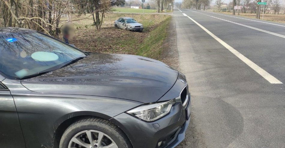 zdjęcie: Jazdę bez uprawnień zakończył w rowie / fot. KPP Krasnystaw