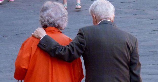 Oszuści wciąż zagrażają bezpieczeństwu naszych dziadków