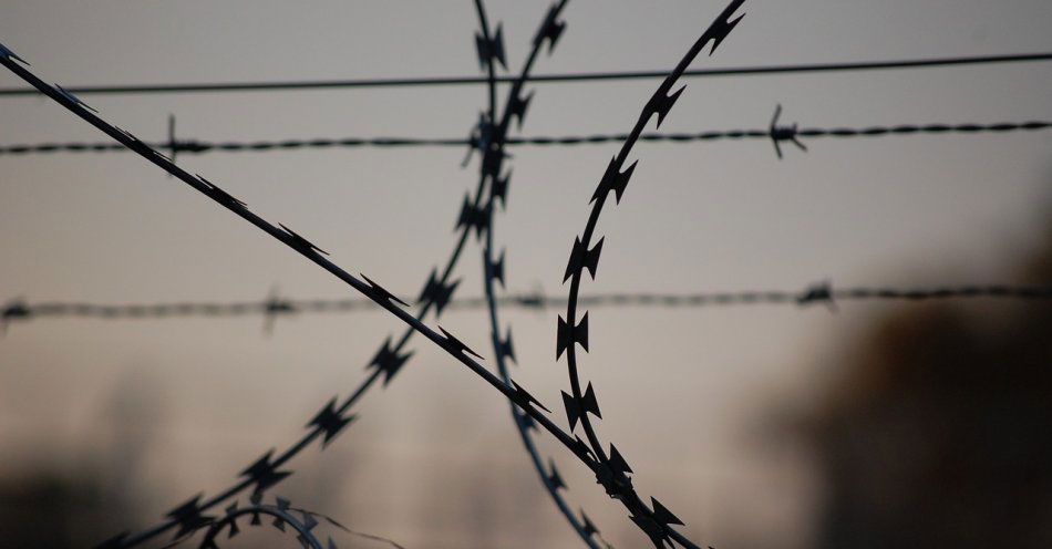 zdjęcie: Sąd tymczasowo aresztował skazanego za działalność terrorystyczną obywatela Czech Tomasa C. / pixabay/765484