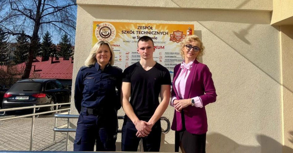 zdjęcie: Zostań jednym z nas. Praca w Policji i studia w Krośnie / fot. KPP w Strzyżowie fot. KPP Strzyżów