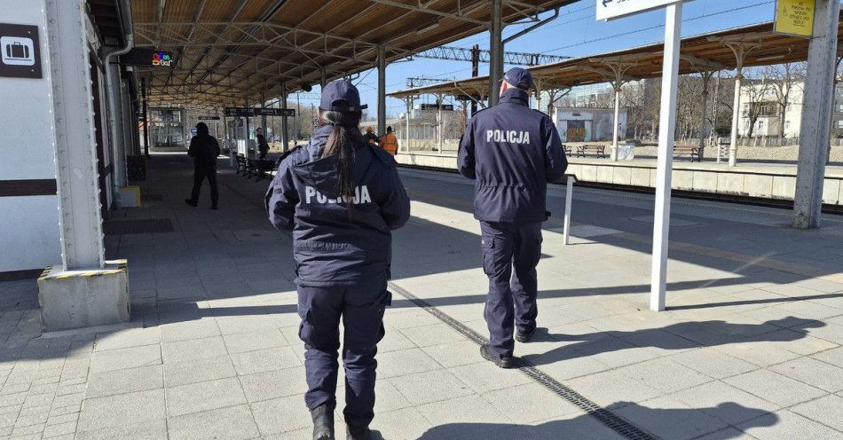 zdjęcie: Jak bezpiecznie przygotować się do świąt według policji / fot. KPP w Kołobrzegu