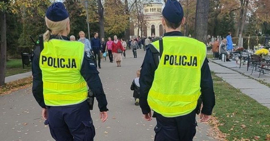 zdjęcie: Zbliża się Wszystkich Świętych;. Zabezpiecz mienie przed kradzieżą / fot. KMP w Legnicy