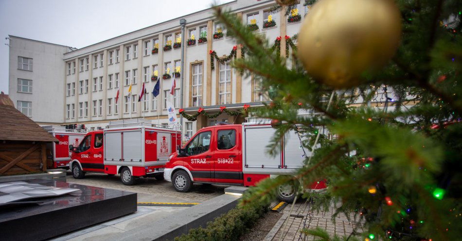 zdjęcie: Wozy bojowe dla strażaków ochotników / fot. nadesłane