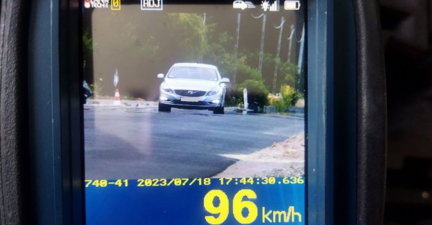 Przekroczył prędkość o 56 km/h w obszarze zabudowanym