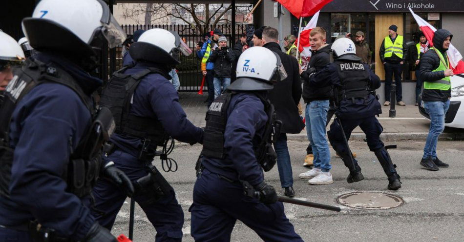 zdjęcie: Rolnicy protestowali w Warszawie / fot. PAP