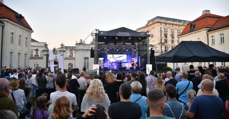 zdjęcie: Dziedziniec Kultury po raz siódmy na dziedzińcu MKiDN / fot. PAP