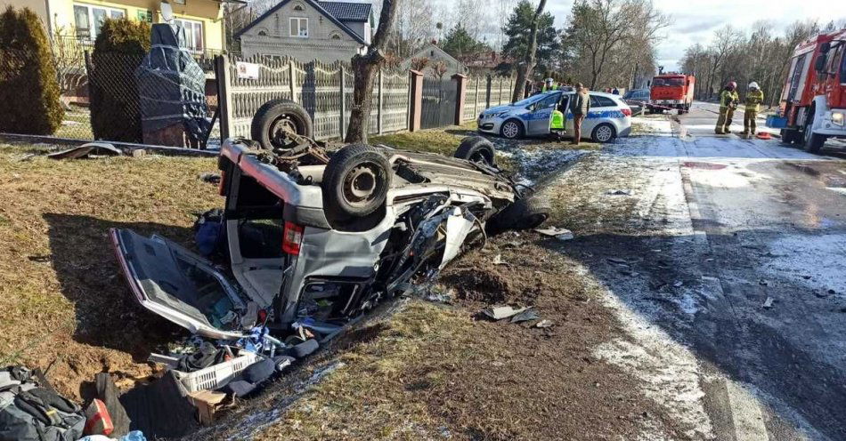 zdjęcie: Tragiczny wypadek w Kadłubówce na drodze W 632 / fot. KPP w Płońsku