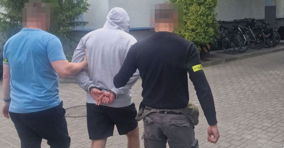 zdjęcie: Nie zatrzymali się do kontroli drogowej, bo przewozili kilogram narkotyków / fot. KPP Włodawa