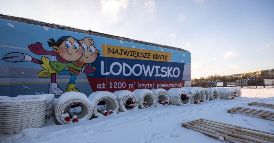 zdjęcie: Dwa nowe, kryte i oświetlone lodowiska w Rzeszowie / fot. nadesłane