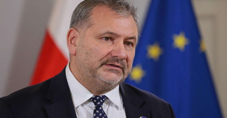 zdjęcie: Szef MS: sąd miał pełne prawo odroczyć posiedzenie ws. aresztu dla Ziobry / Warszawa, 22.12.2025. Minister sprawiedliwości, prokurator generalny Waldemar Żurek podczas konferencji prasowej w siedzibie resortu w Warszawie, 22 bm. Konferencja dot. Funduszu Sprawiedliwości. (jm) PAP/Paweł Supernak