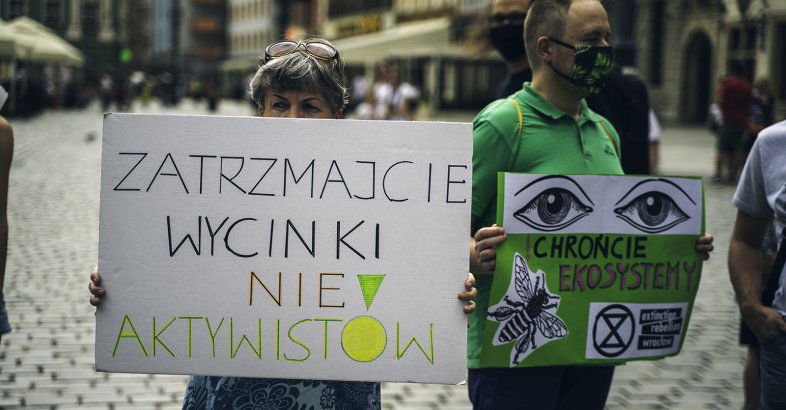 zdjęcie: Extinction Rebellion Bije na alarm! Aktywiści wspierają mieszkańców w walce o drzewa! / fot. Ivan Pina Lopez, Katarzyna Sałata