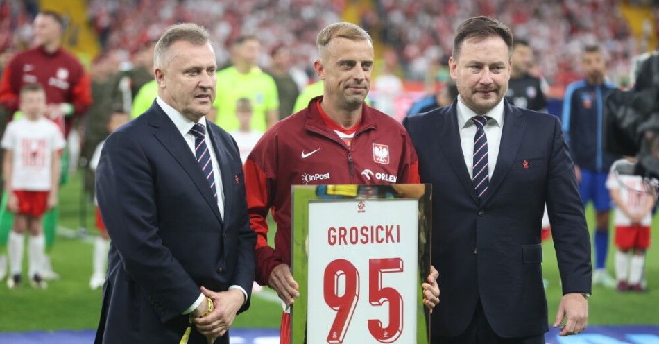 zdjęcie: Kamil Grosicki zakończył reprezentacyjną karierę / fot. PAP