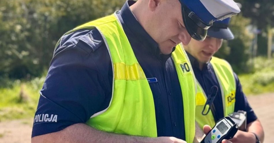 zdjęcie: Kierowcy pod wpływem alkoholu zatrzymani przez puckich policjantów / fot. KPP w Pucku
