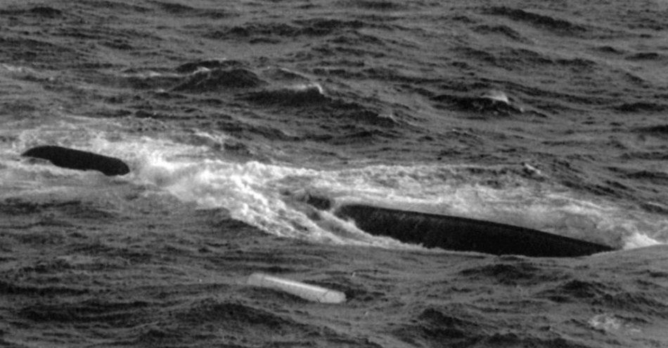 zdjęcie: 13 stycznia 1993 – ostatni rejs promu „Jan Heweliusz”. 5 listopada premiera serialu inspirowanego najtragiczniejszą katastrofą morską w powojennej Pol / 14.01.1993 r. na morzu bałtyckim zatonął polski prom 