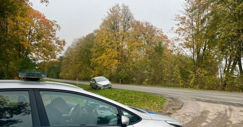 zdjęcie: Wypadek z udziałem 3 pojazdów w Nieżychowicach. / fot. KPP w Chojnicach