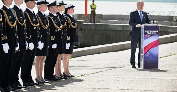 Premier: chcemy uniknąć wojny, a wojny uniknie tylko ten, kto jest silny, niepodległy i suwerenny