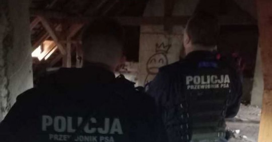 zdjęcie: Policjanci pomagają osobom w kryzysie bezdomności / fot. KMP w Gdańsku