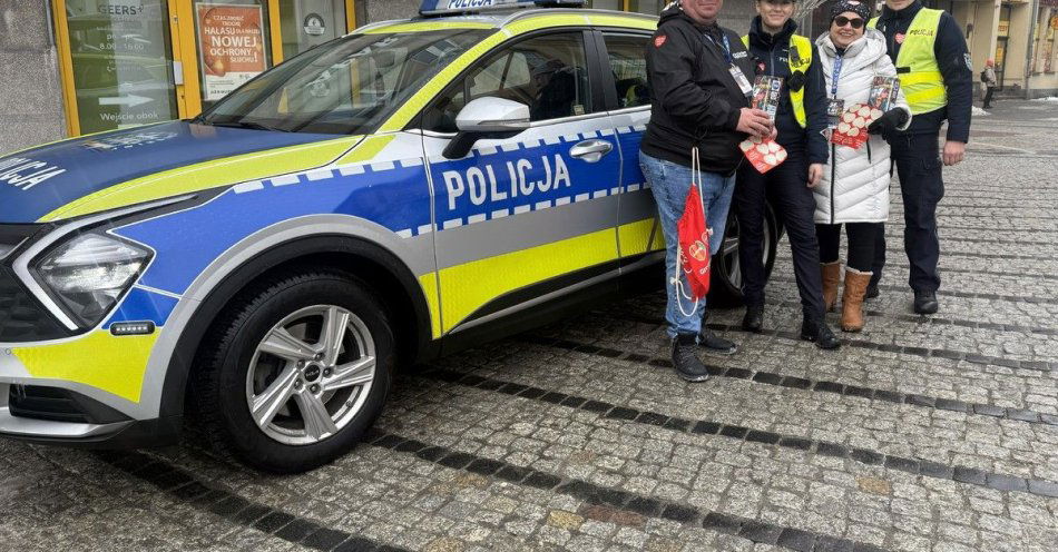 zdjęcie: Bezpieczny finał WOŚP w Przemyślu dzięki policji / fot. KMP w Przemyślu fot. KMP Przemyśl