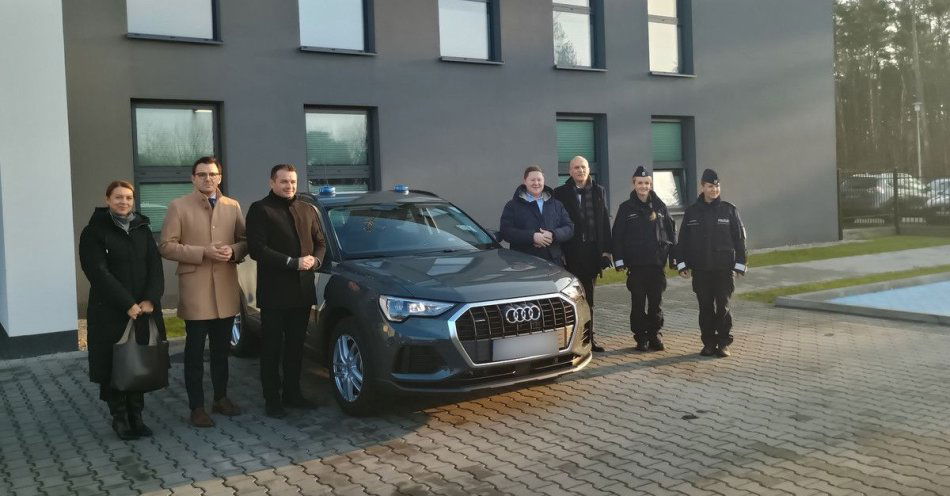 zdjęcie: Nowy nieoznakowany radiowóz dla Komisariatu w Karczewie / fot. KPP w Otwocku