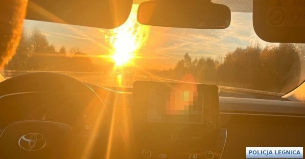 Kierowco bądź przygotowany na oślepiające słońce!