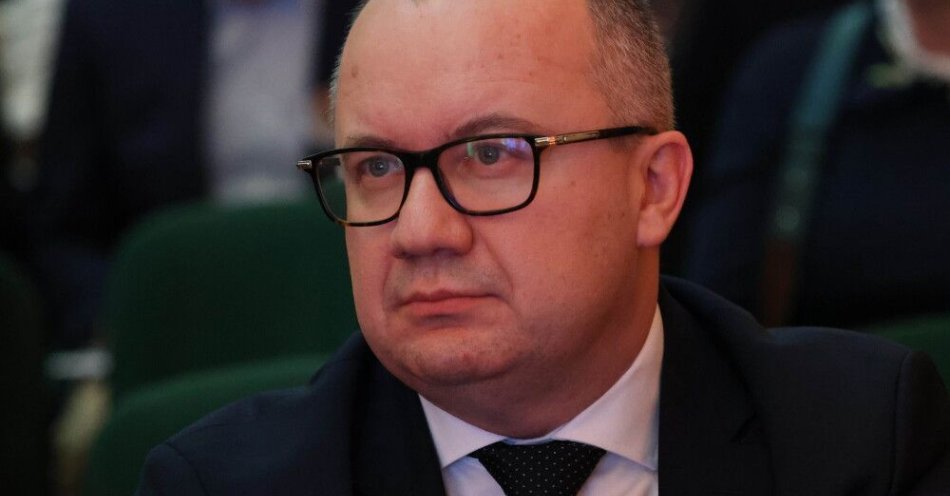 zdjęcie: Adam Bodnar: minister Żurek podąża moim tropem / Warszawa, 06.12.2025. Senator KO Adam Bodnar podczas gali jubileuszowej 10. rocznicy powstania Komitetu Obrony Demokracji, 6 bm. w PKiN w Warszawie. (aldg) PAP/Albert Zawada