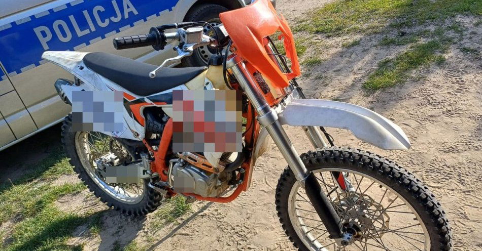 zdjęcie: Motocyklem, rowerem i pieszo uciekał przed policjantami / fot. KPP Włodawa
