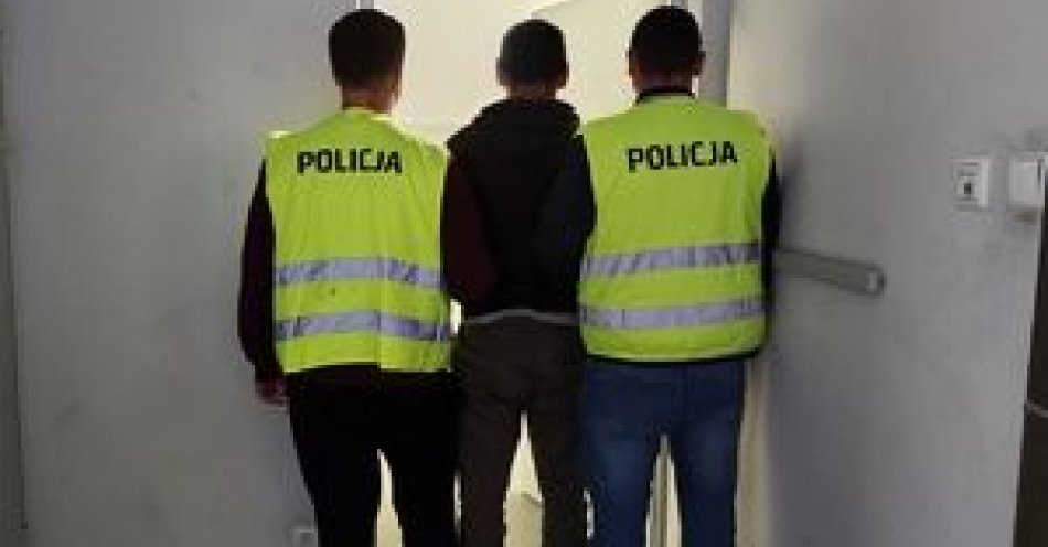 zdjęcie: Ukradł pasztecik za złotówkę, okazało się, że jest poszukiwany / fot. KPP w Stargardzie