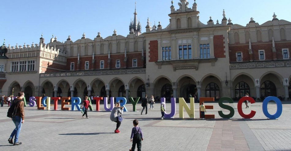 zdjęcie: 10 lat temu Kraków otrzymał tytuł Miasta Literatury UNESCO / fot. PAP