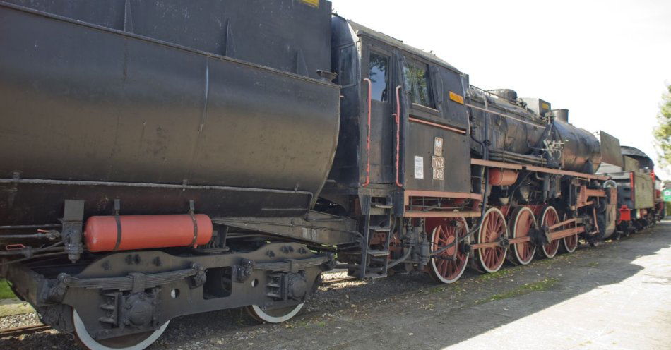 zdjęcie: Tysiące ludzi na Paradzie Parowozów w Wolsztynie / v22898227