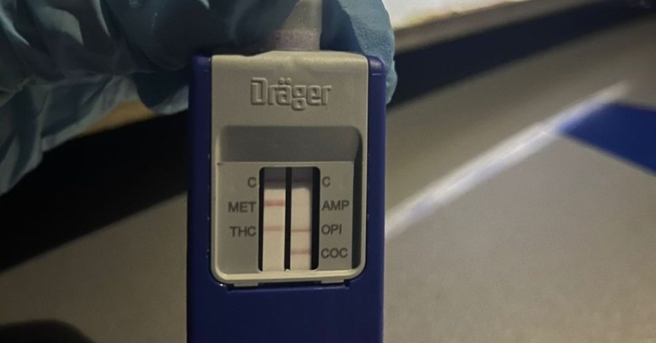 zdjęcie: Kierowca z amfetaminą zatrzymany w Bobrowiczkach / fot. KPP w Sławnie