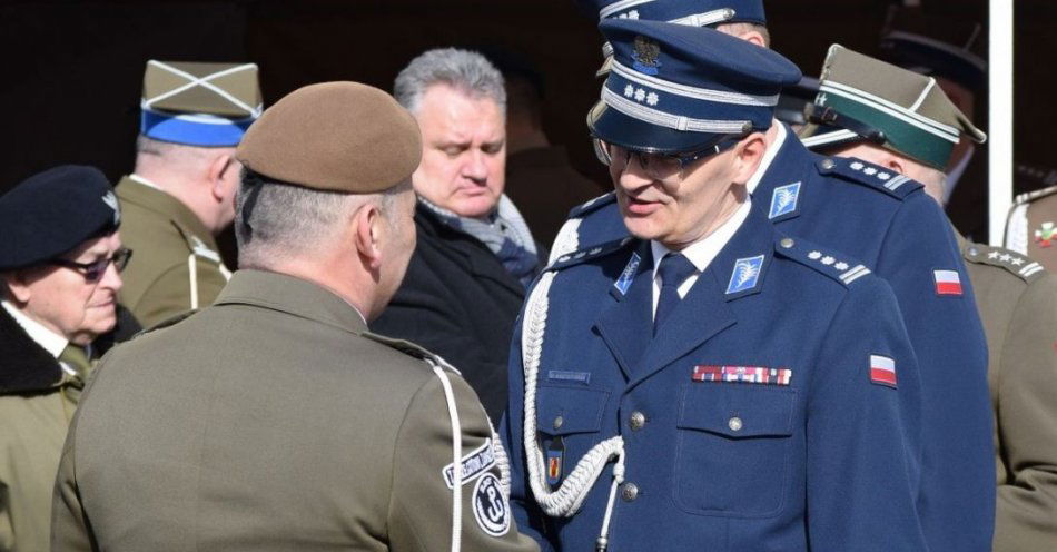zdjęcie: Nowy dowódca 31. Wojskowego Oddziału Gospodarczego w Zgierzu / fot. KPP w Zgierzu