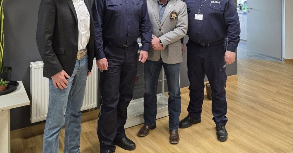 zdjęcie: Delegacja policji z Teksasu odwiedziła Komisariat V w Krakowie / fot. KMP w Krakowie
