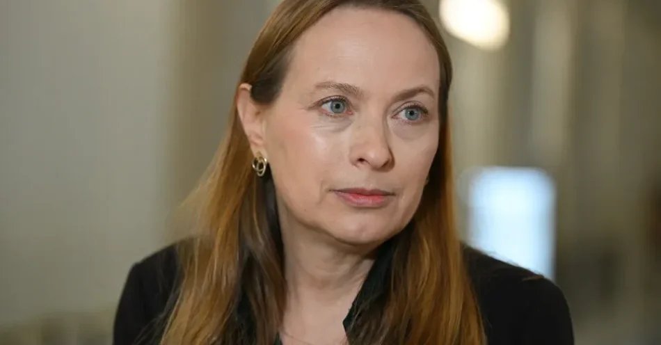 zdjęcie: Pełczyńska-Nałęcz o proponowanych zmianach podatkowych: diabeł tkwi w szczegółach / Warszawa, 12.05.2026. Minister funduszy i polityki regionalnej Katarzyna Pełczyńska-Nałęcz podczas wypowiedzi dla mediów w Sejme, 12 bm. Niższa izba parlamentu zajmie się m.in. projektami ws. kryptoaktywów, w tym rządowym i prezydenckim. (aldg) PAP/Marcin Obara