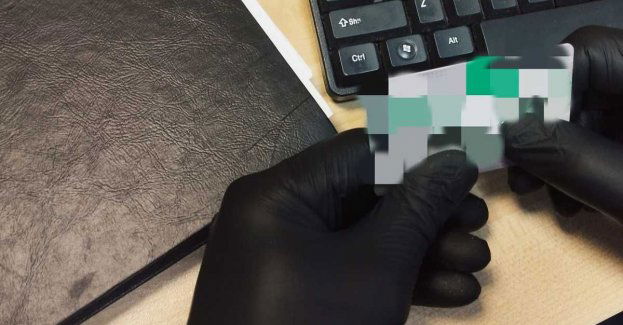 47-latek usłyszał zarzuty za zakupy przywłaszczoną kartą bankomatową