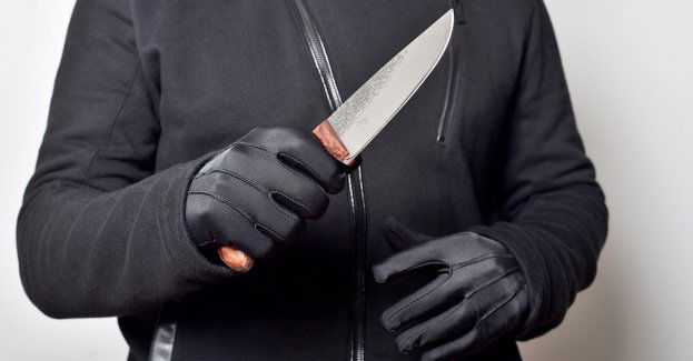 Zatrzymany 31-letni nożownik, obywatel Włoch; grozi mu do 5 lat więzienia