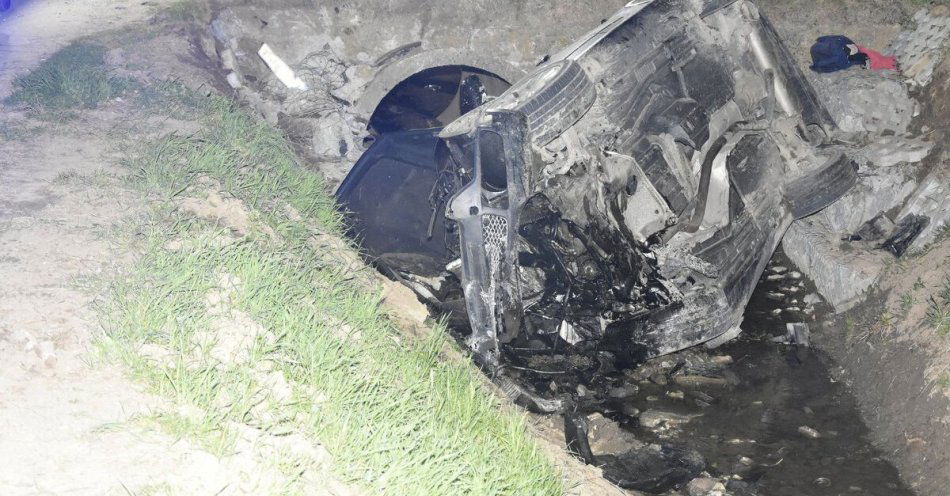 zdjęcie: Był pijany i dachował BMW. Tymczasowy areszt kierowcy / fot. KPP w Jaśle fot. KPP Jasło