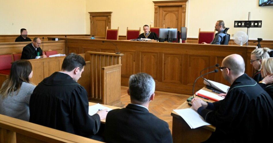 zdjęcie: Rozpoczął się proces oskarżonego o katastrofę jachtu, w którym zginęły 4 osoby / fot. PAP